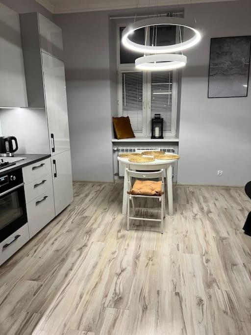 V&O Apartament In The Centre Of Krakow Luaran gambar